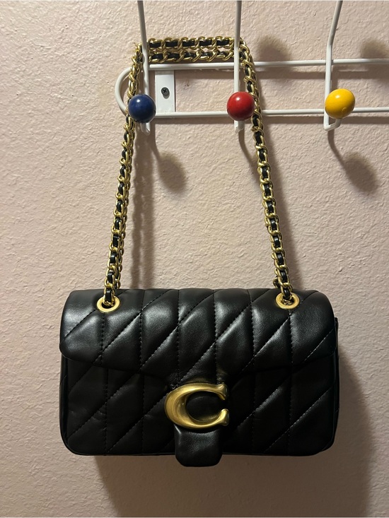 Coach Handbags - Coach Black Quilted Shoulder Bag with Gold Chain